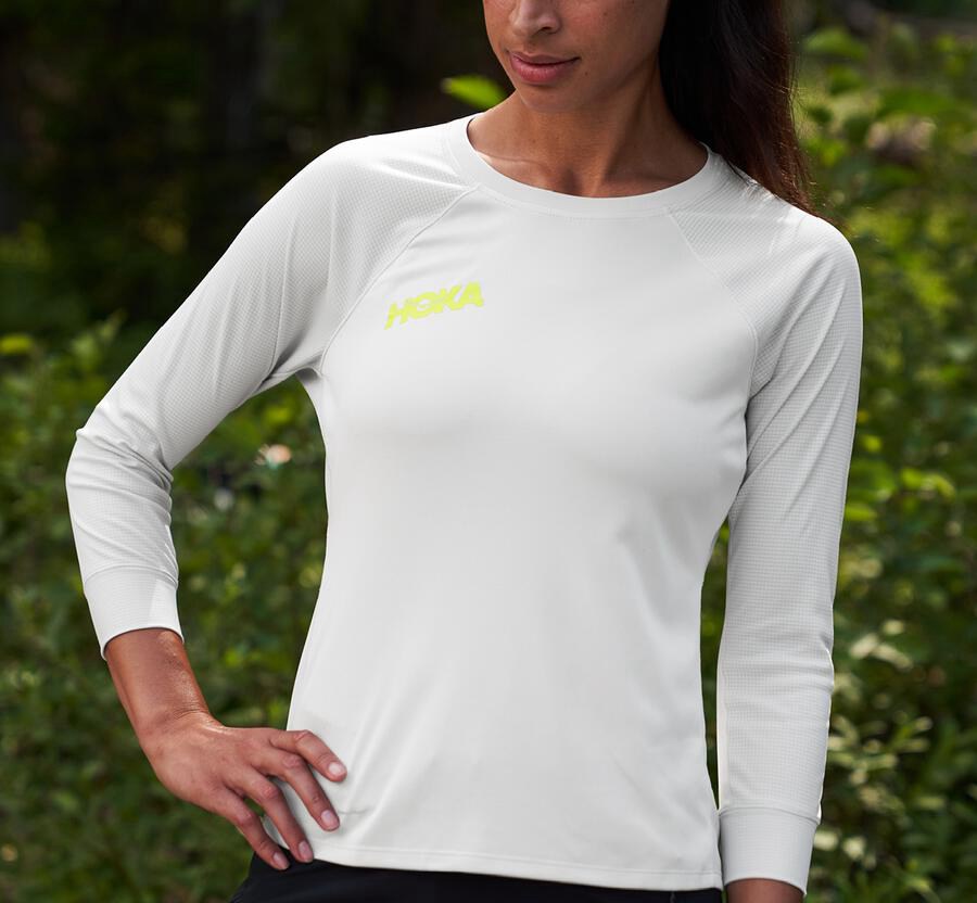 Hoka One One Tops Womens White - Performance 3/4 Sleeve - 65741BYMN